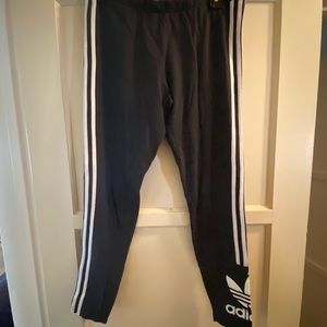 Adidas leggings with stripes on the sides!